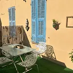 Beautiful With Terrace Centre Apartmán *