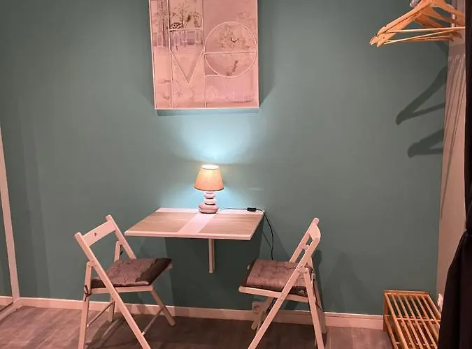 Apartment Beautiful With Terrace Centre