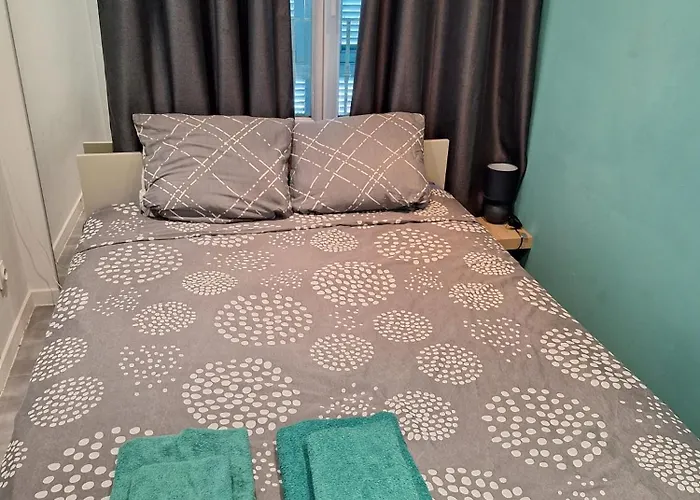 Apartment Beautiful With Terrace Centre *